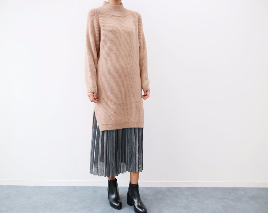 Gold Silver Metal Pearl Pleated Banding Long Skirt