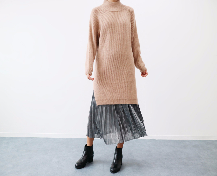 Gold Silver Metal Pearl Pleated Banding Long Skirt