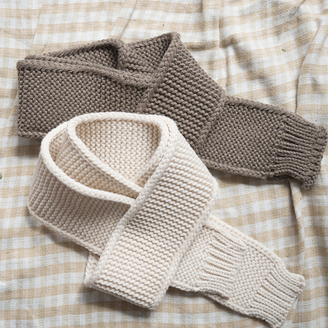 Self-made gift knit shawl Mini muffler Winter cute