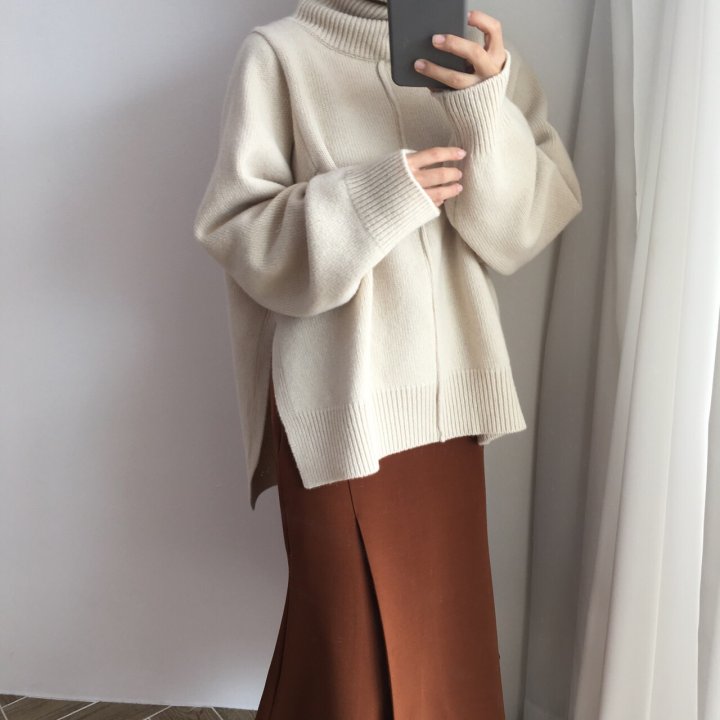 Mermaid pleated long skirt