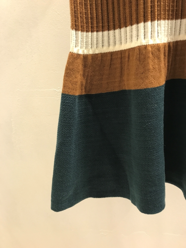 Knit three-color long skirt 2COL slim clean skinny