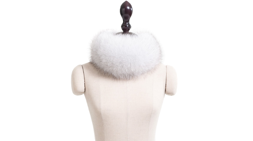 Ming Coming Nose Saga Fox Fur Muffler Mink Raccoon