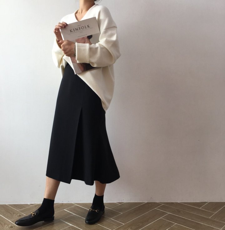 Mermaid pleated long skirt