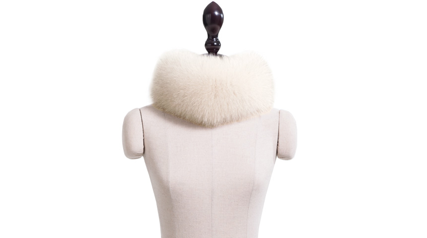 Ming Coming Nose Saga Fox Fur Muffler Mink Raccoon