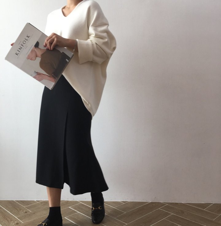 Mermaid pleated long skirt