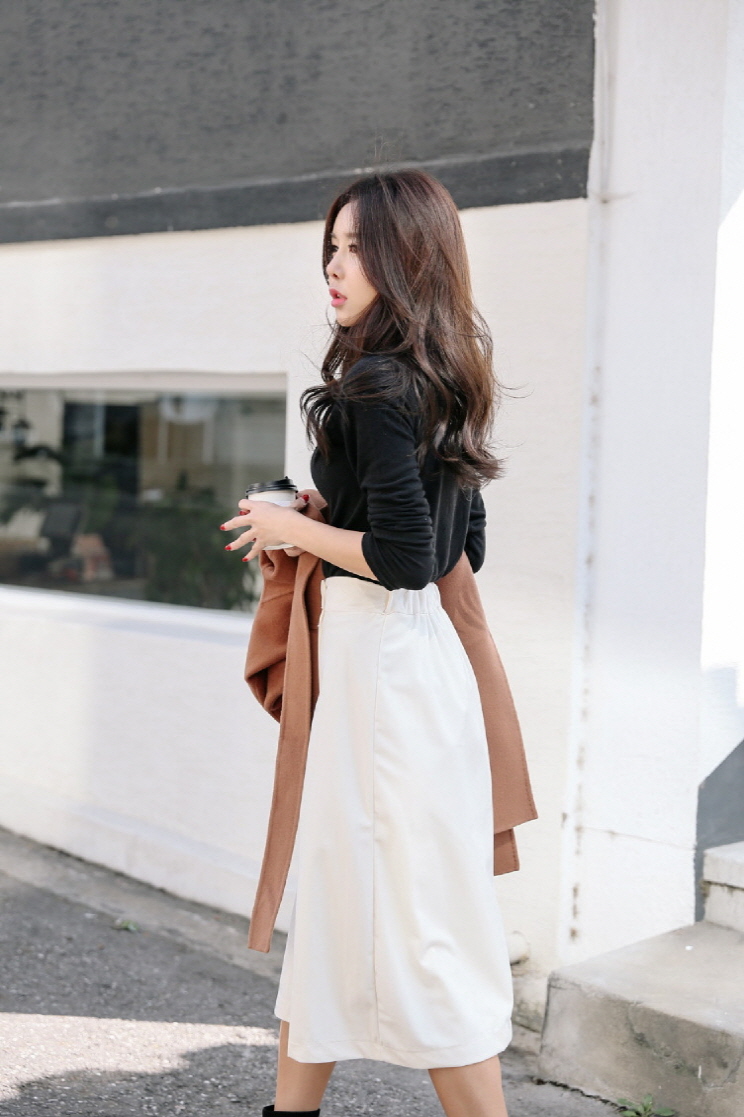 Button long skirt SUIA Unique new student coordina