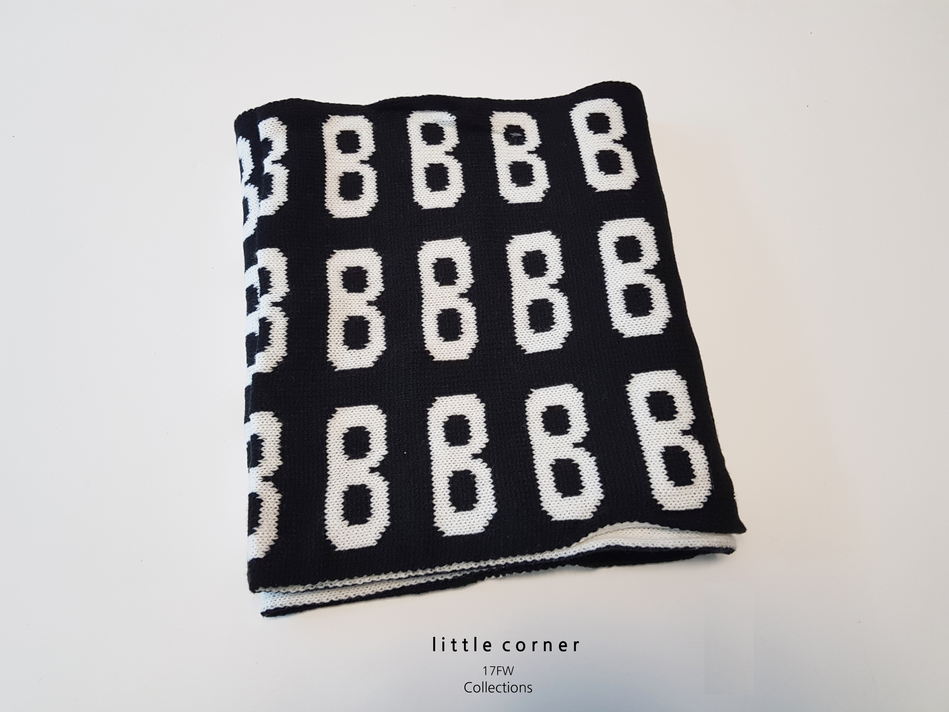 Bovine Shawl 17FW Winter Accessories Small Childre