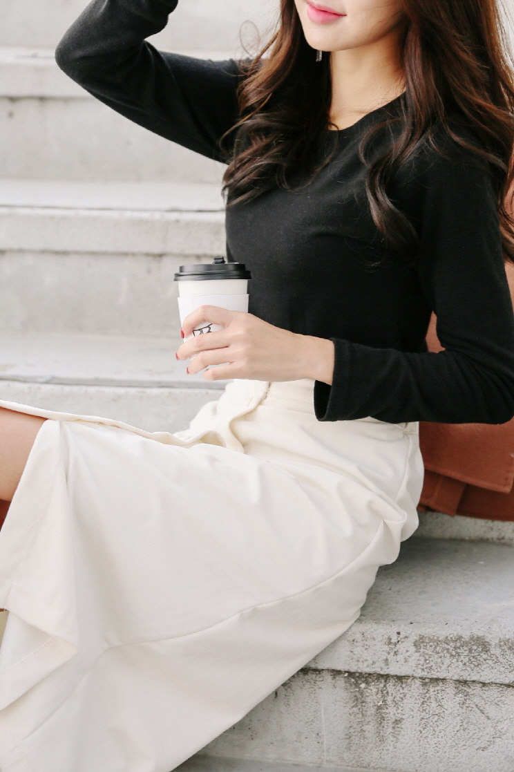 Button long skirt SUIA Unique new student coordina