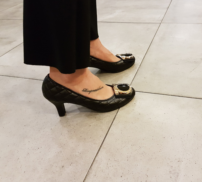 Ribbon collar Ribbon gauze Numbeam pumps Middle Wo