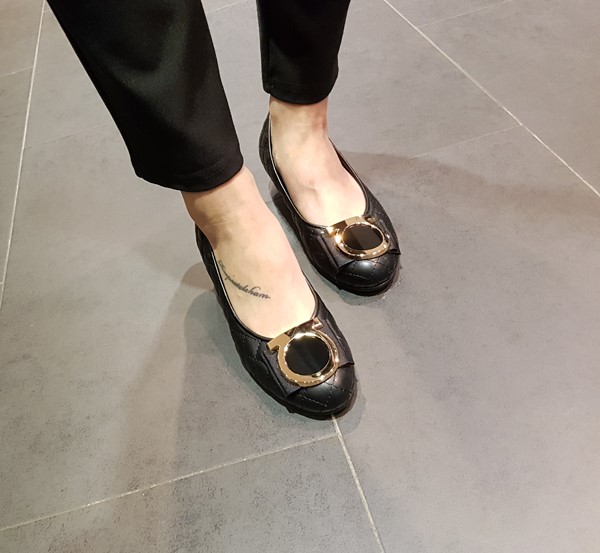 Ribbon collar Ribbon gauze Numbeam pumps Middle Wo