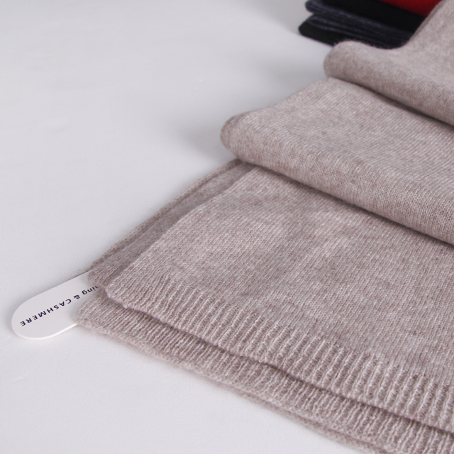 100 knitting 100 cashmere scarf gift wrapping 100 