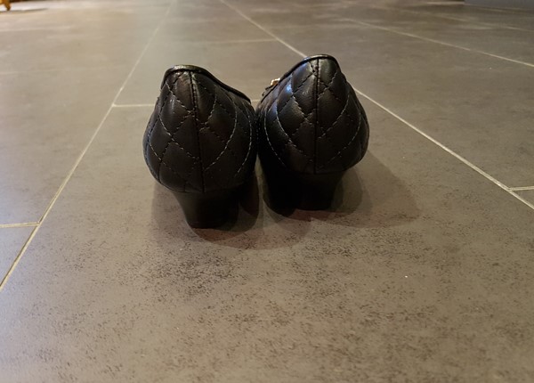 Ribbon collar Ribbon gauze Numbeam pumps Middle Wo