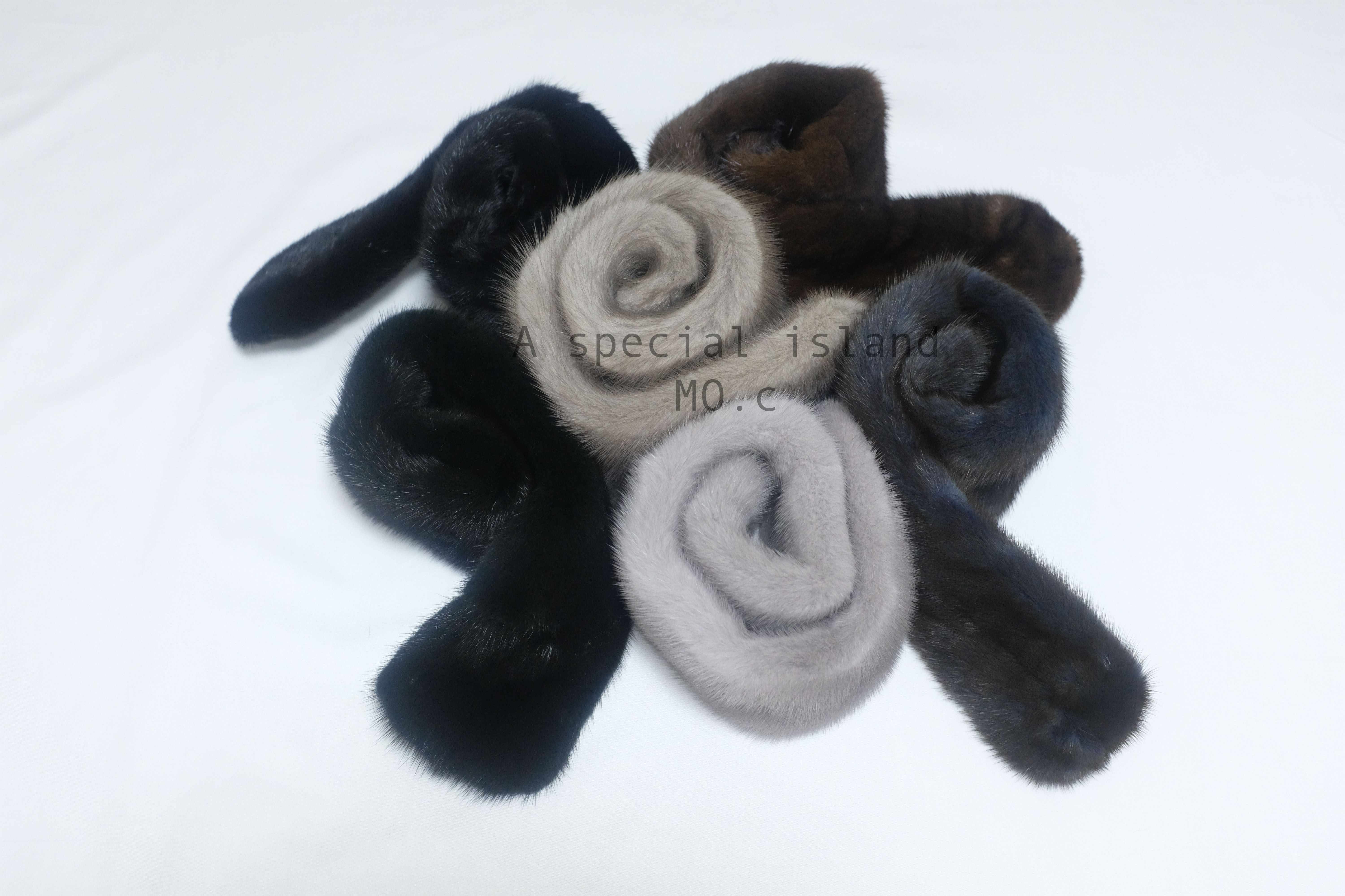 Mok Market In-house production Mink Magnetic muffl