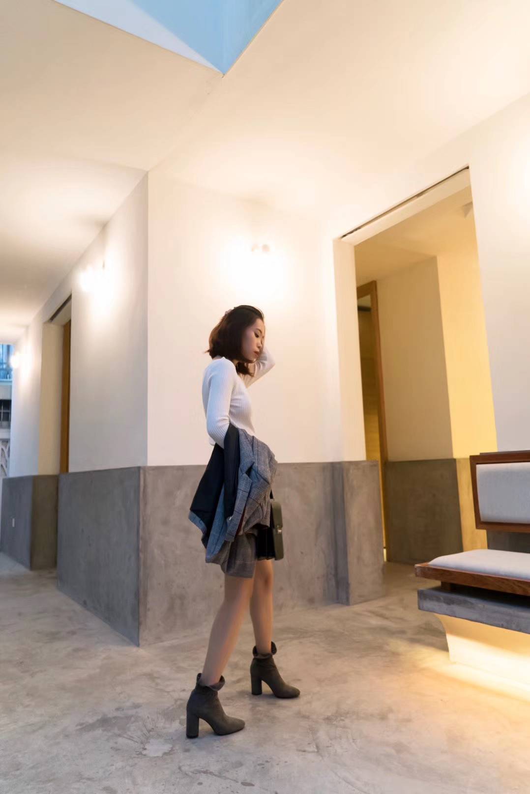 Basic Suede Bending Angle Boots 30s Women Winter A