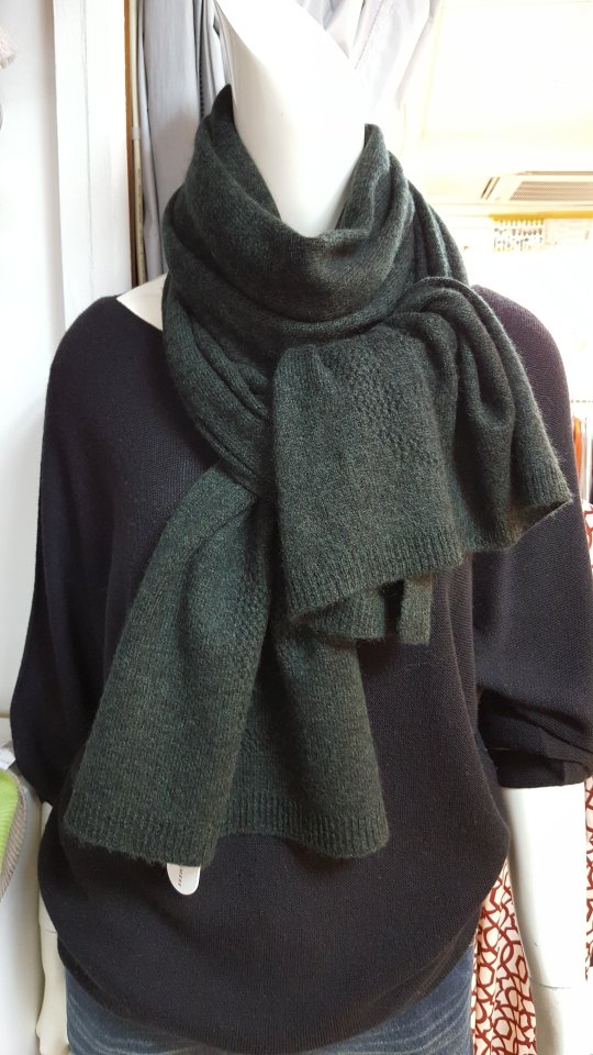 100 knitting 100 cashmere scarf gift wrapping 100 