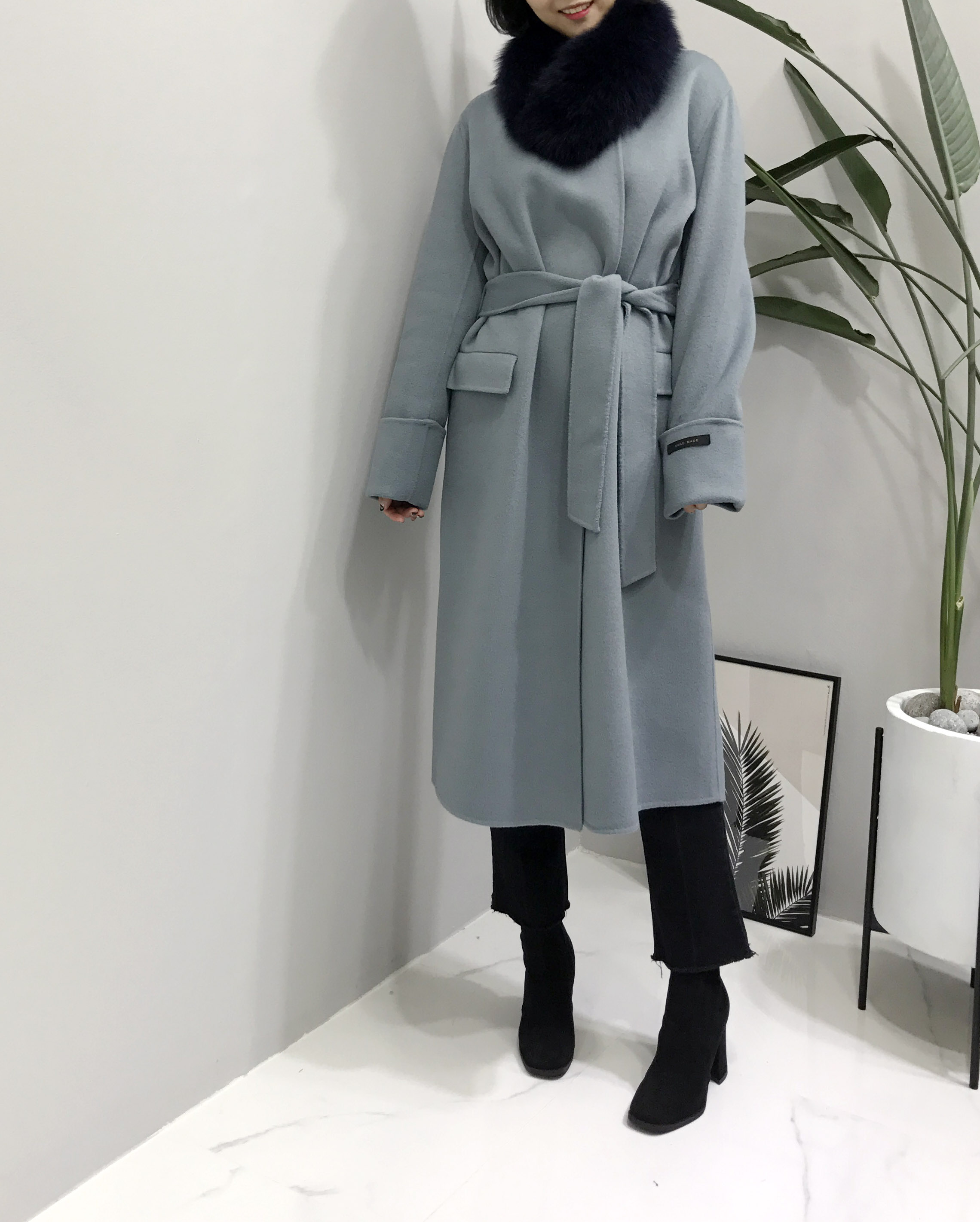 Free Shipping Premium Saga Fox Real Puff Muffler U