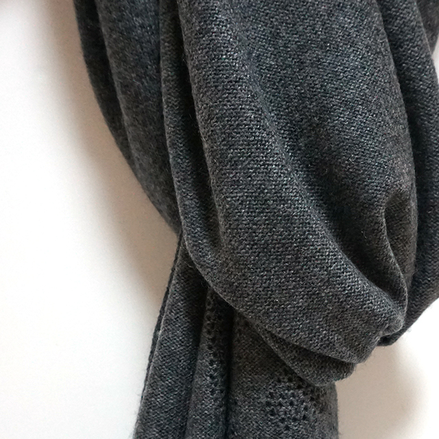 100 knitting 100 cashmere scarf gift wrapping 100 