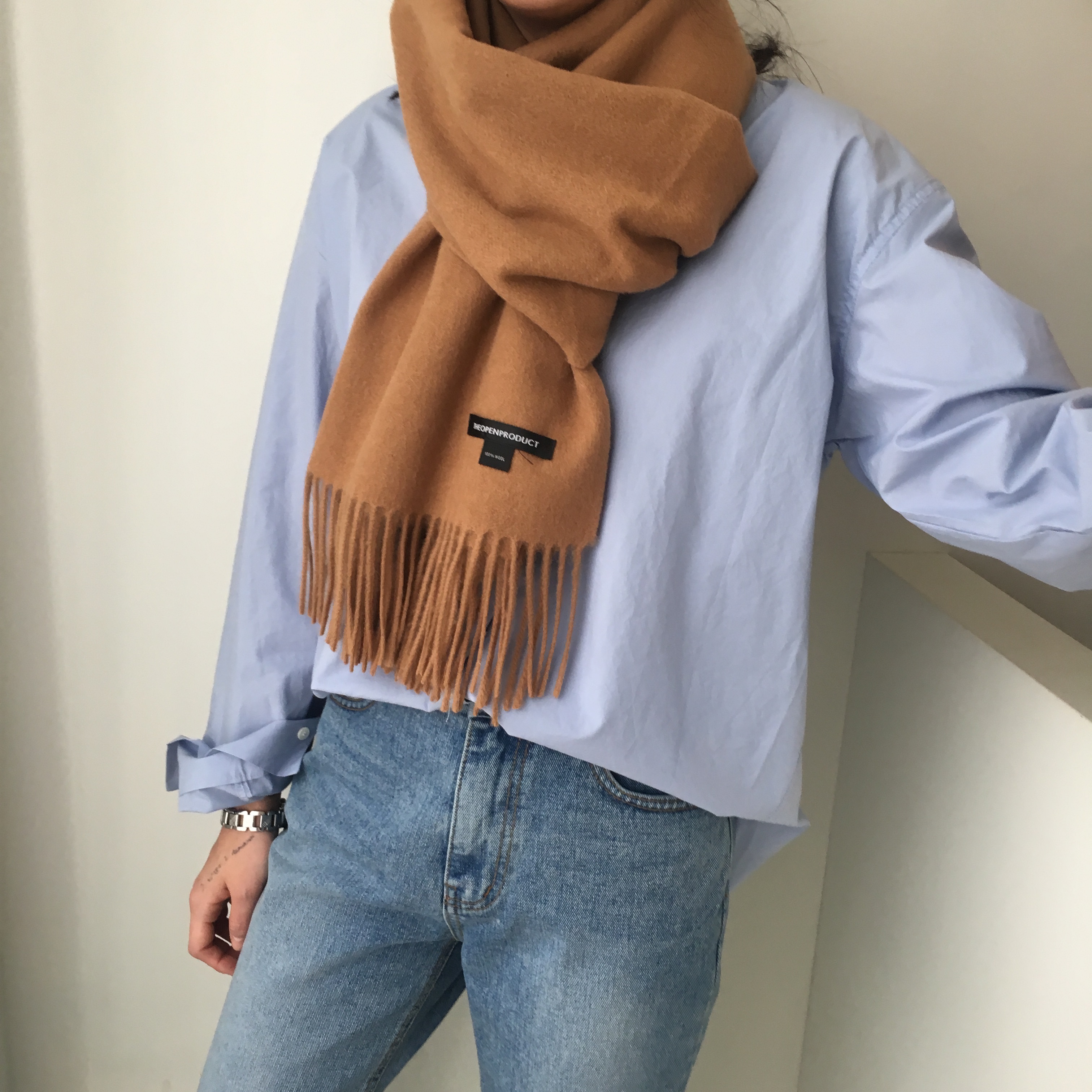 Wool muffler Wool 100 Woman scooping Styling Lovel