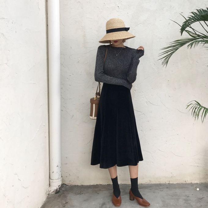 A line winter velvet flare long skirt woman coordi