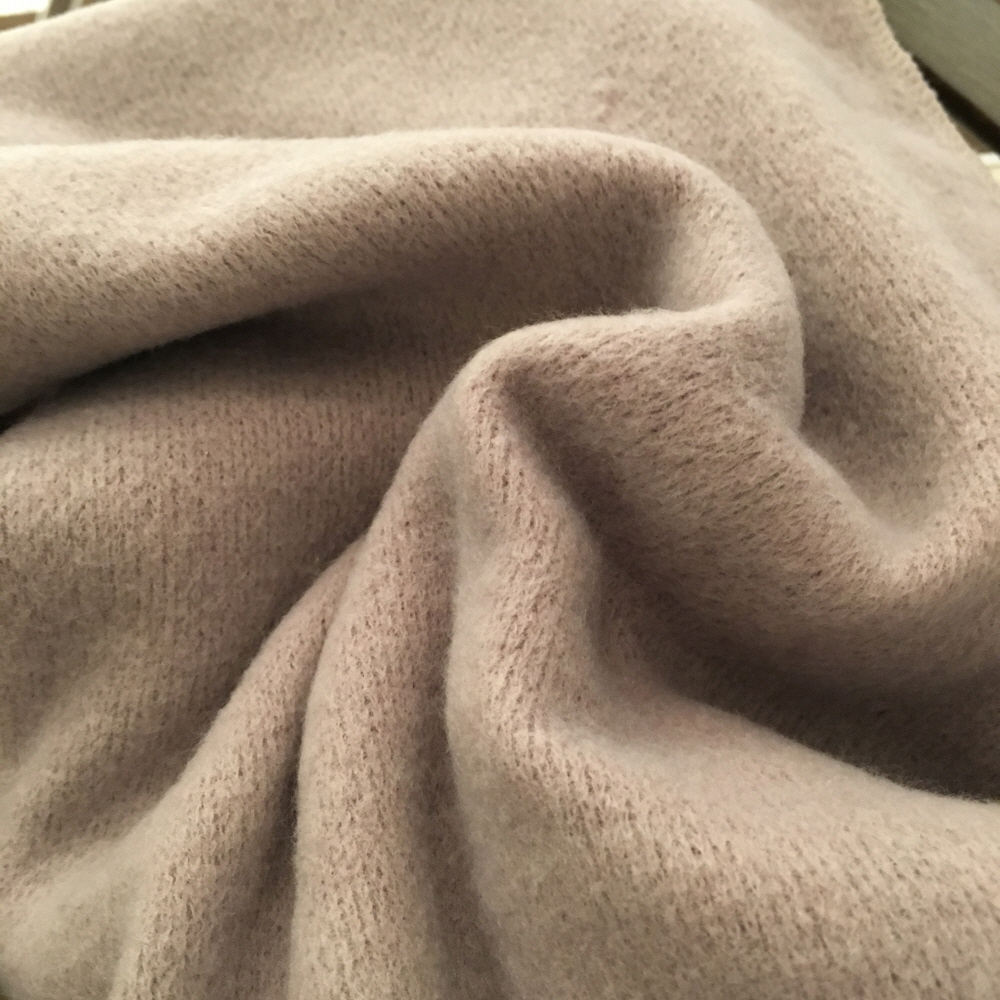 Recommended cashmere twill girdle muffler twenties