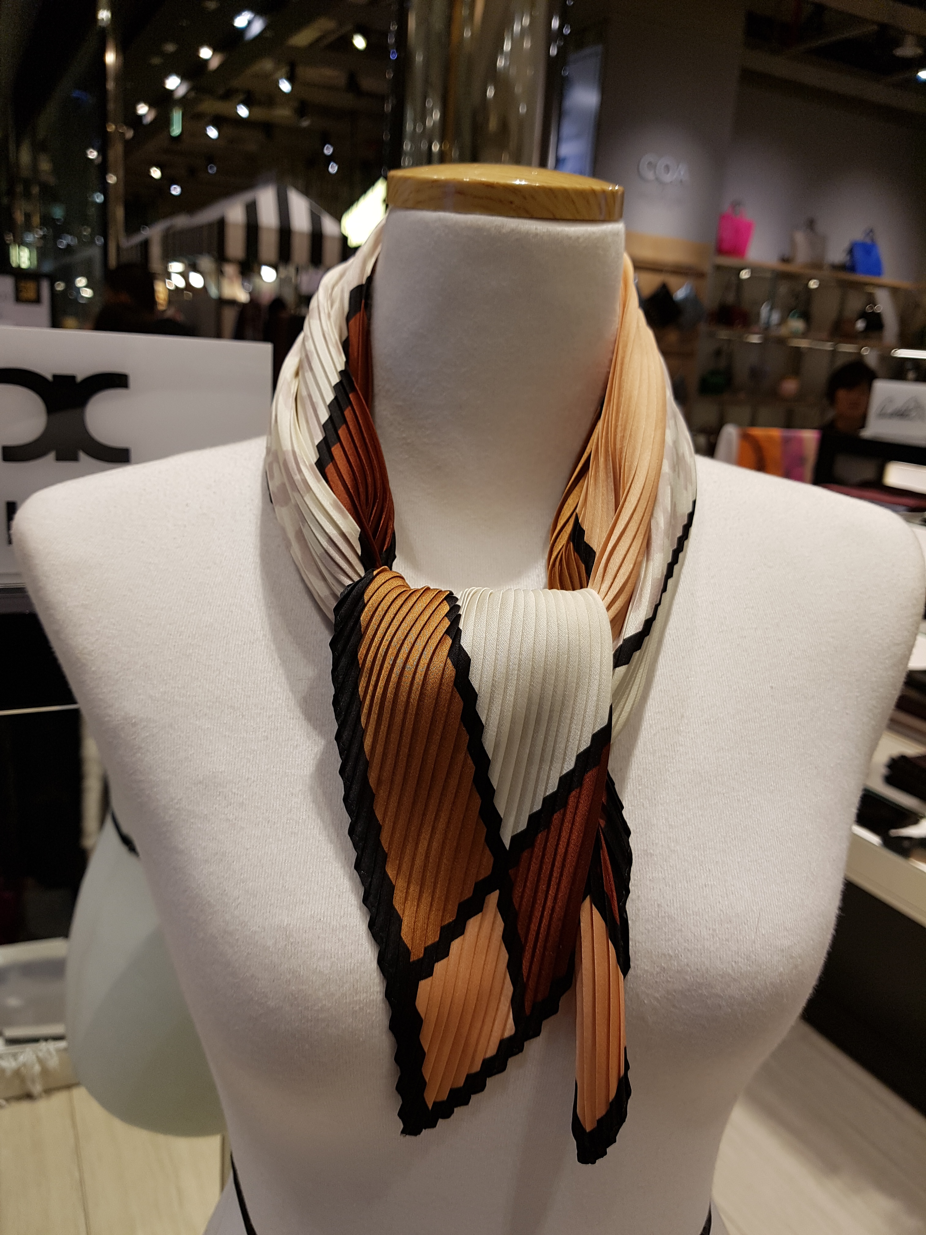 Aladdin Shirt wrinkle scarf ALSA 7114