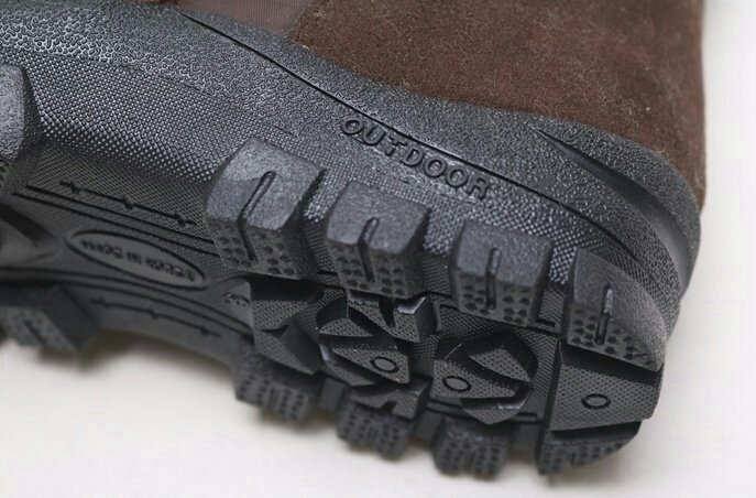 Padding Perf boots T-224 Winter coordination Sport