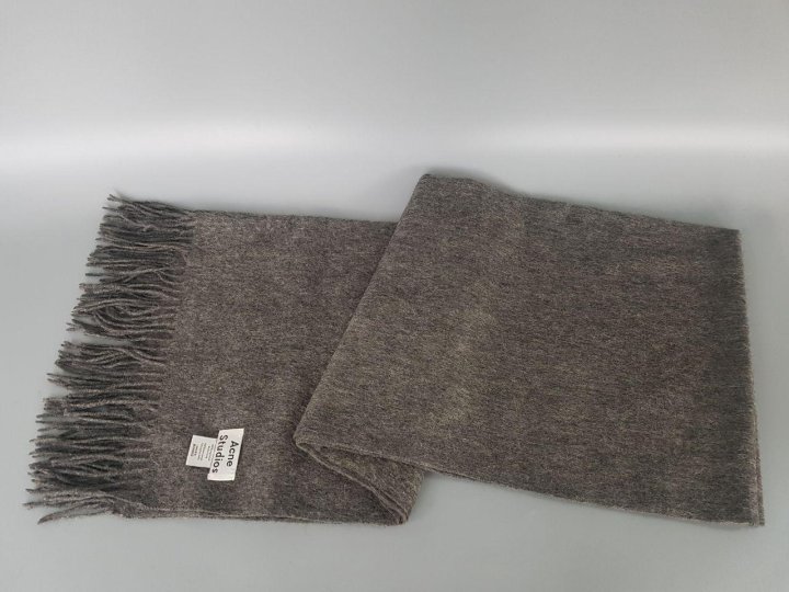 Akane Canada Scarf 100% Virgin Wool