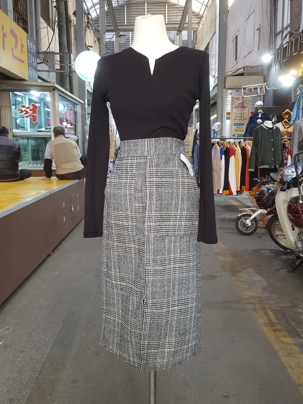 Front Glen check pocket Long skirt H. long skirt