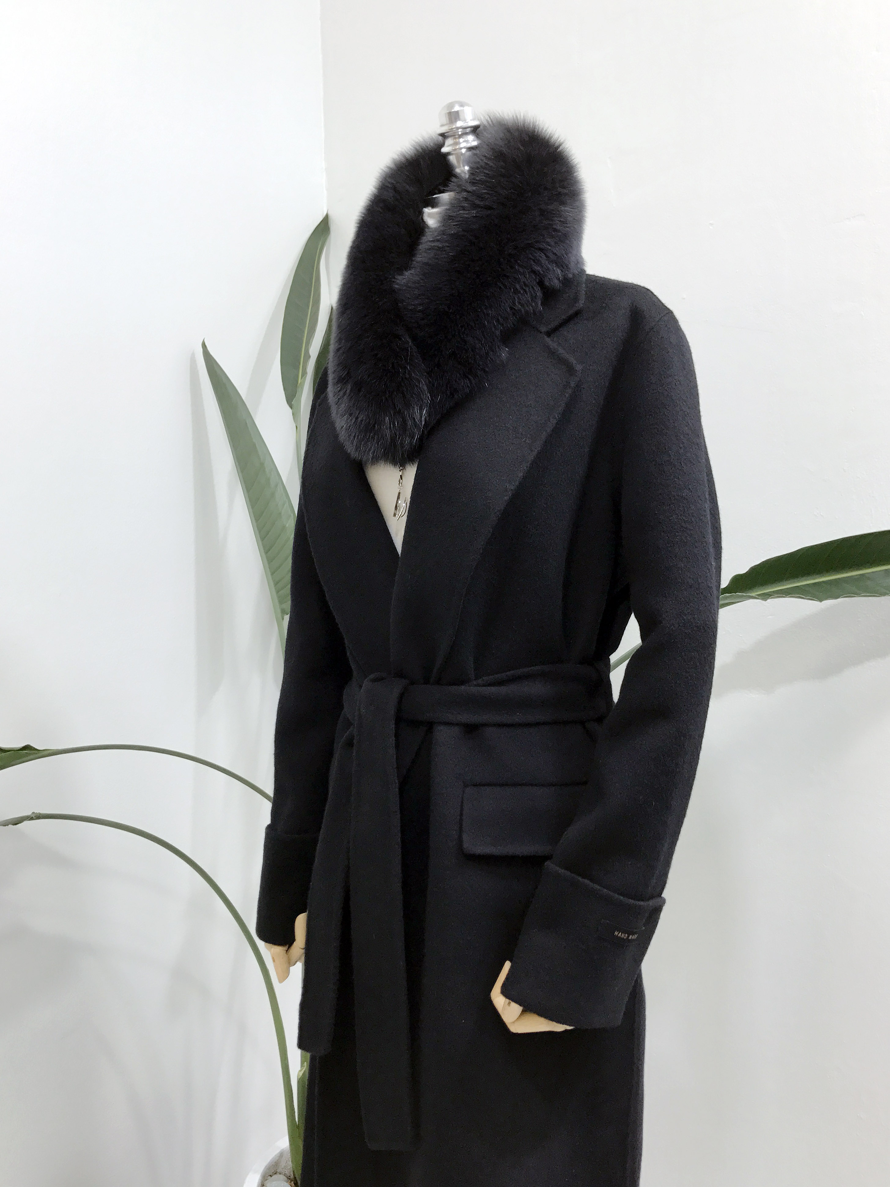 Free Shipping Premium Saga Fox Real Puff Muffler U