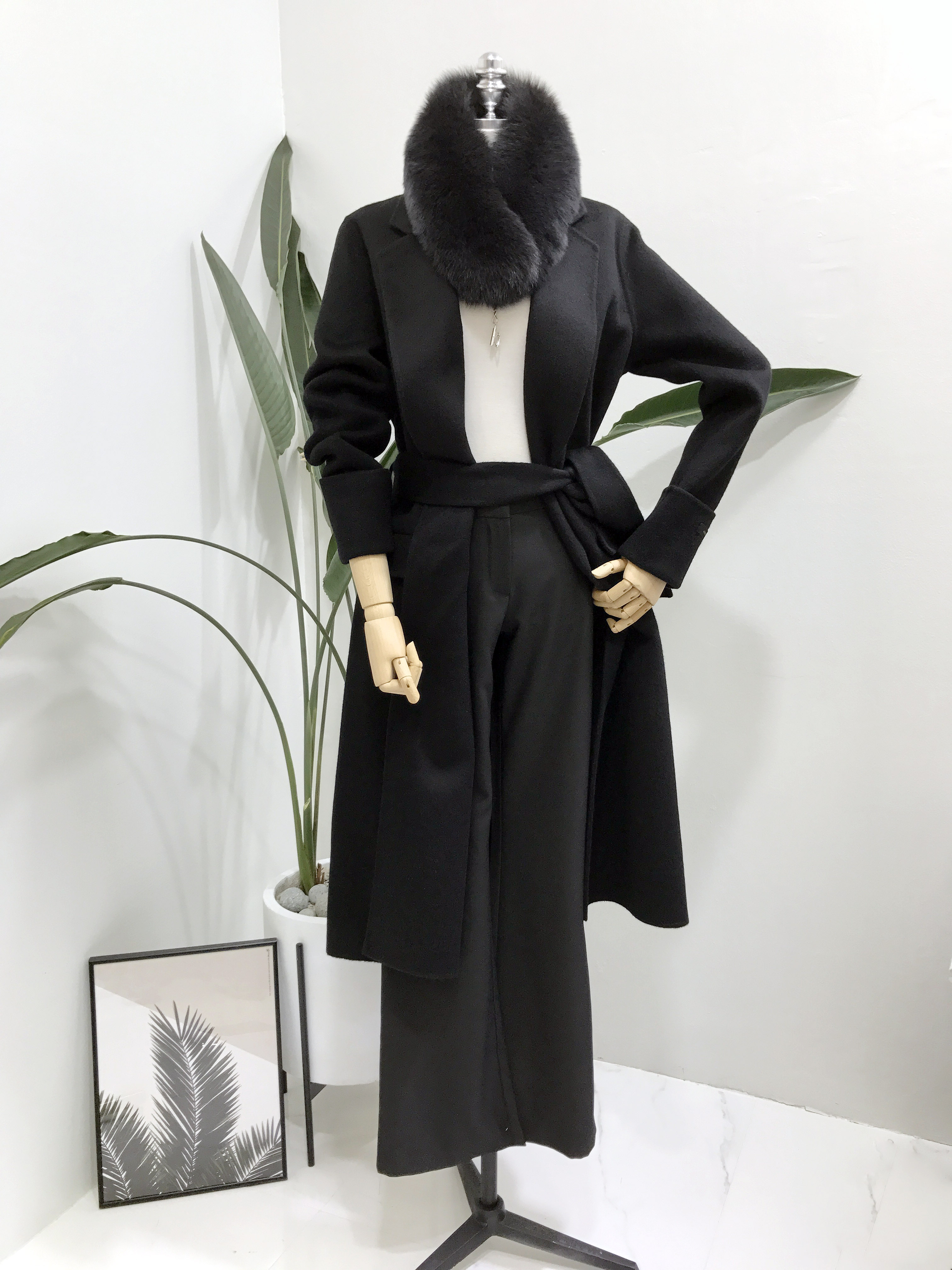 Free Shipping Premium Saga Fox Real Puff Muffler U