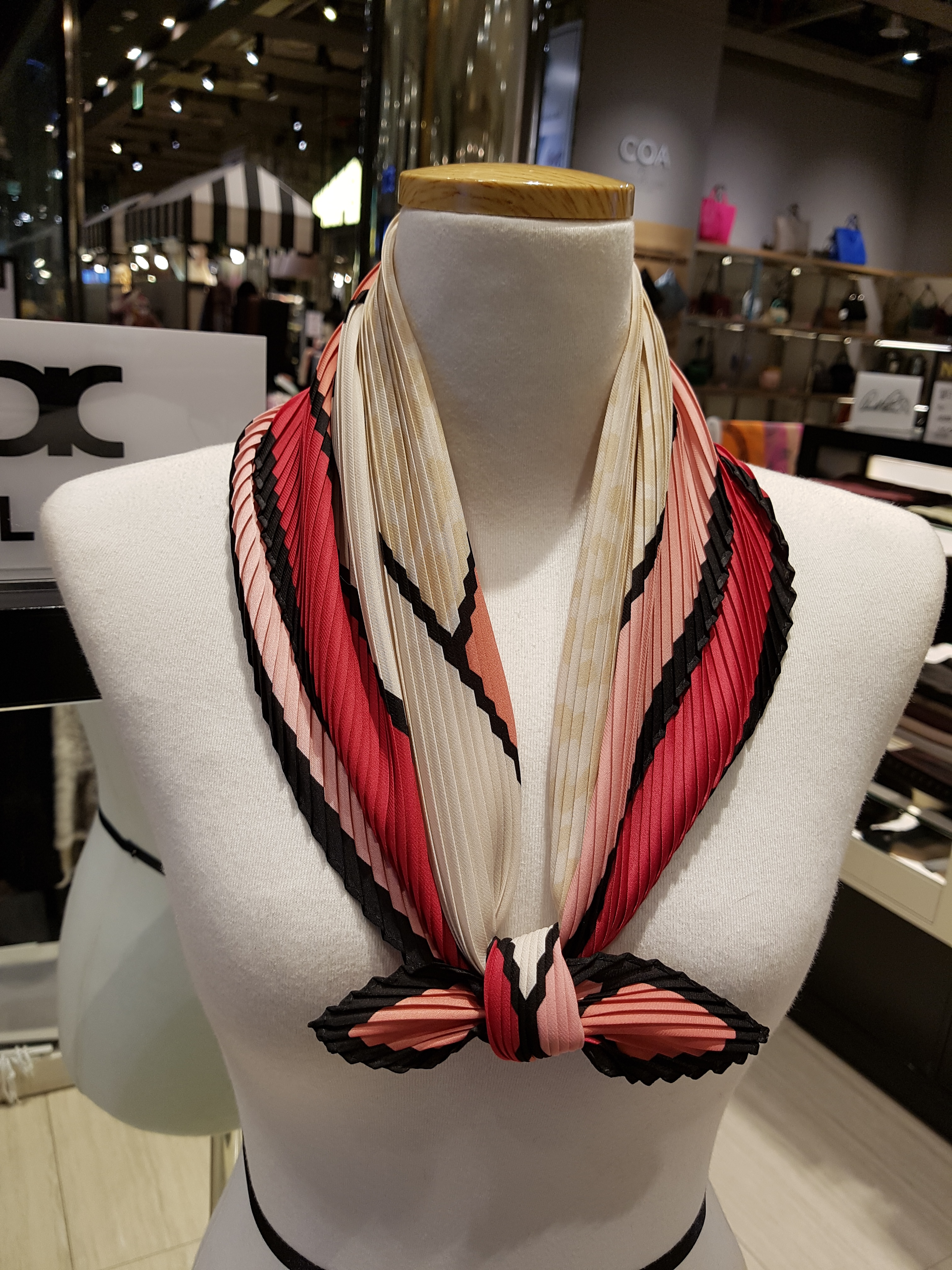 Aladdin Shirt wrinkle scarf ALSA 7114