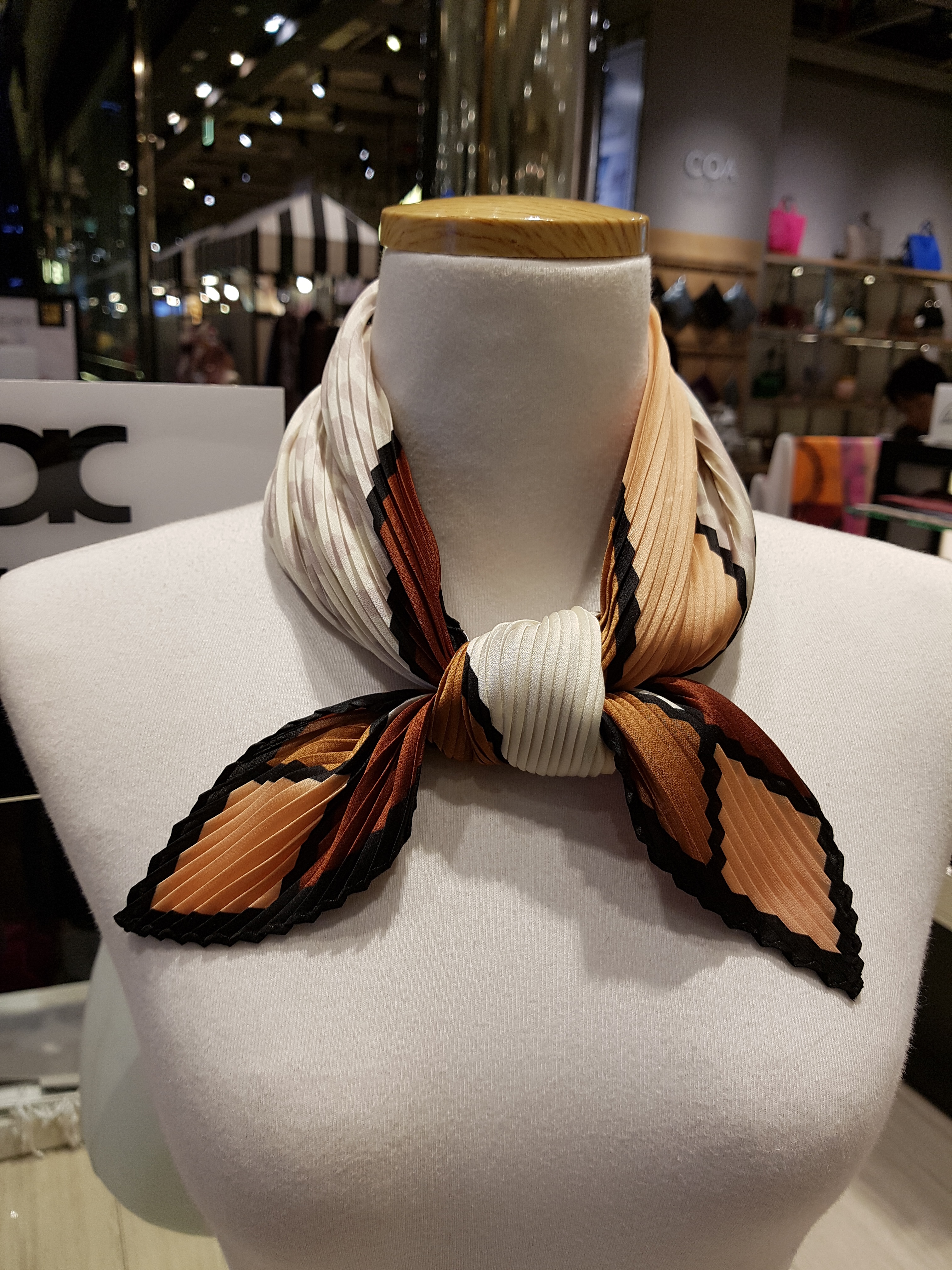 Aladdin Shirt wrinkle scarf ALSA 7114