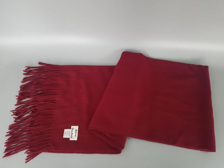 Akane Canada Scarf 100% Virgin Wool