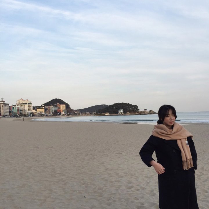 Akane Canada Scarf 100% Virgin Wool