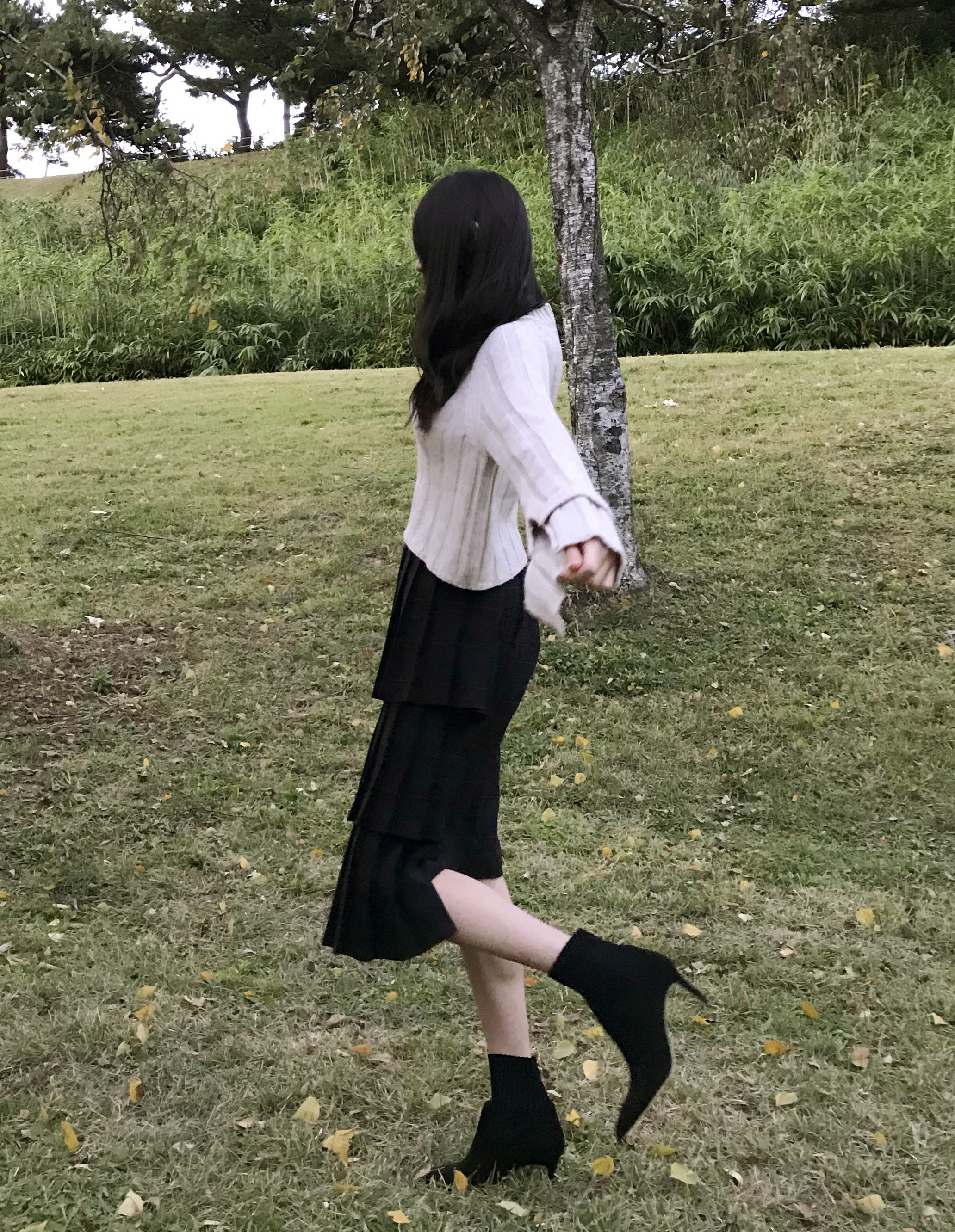 Instant mood check Kankan Long skirt Navy wrinkle 