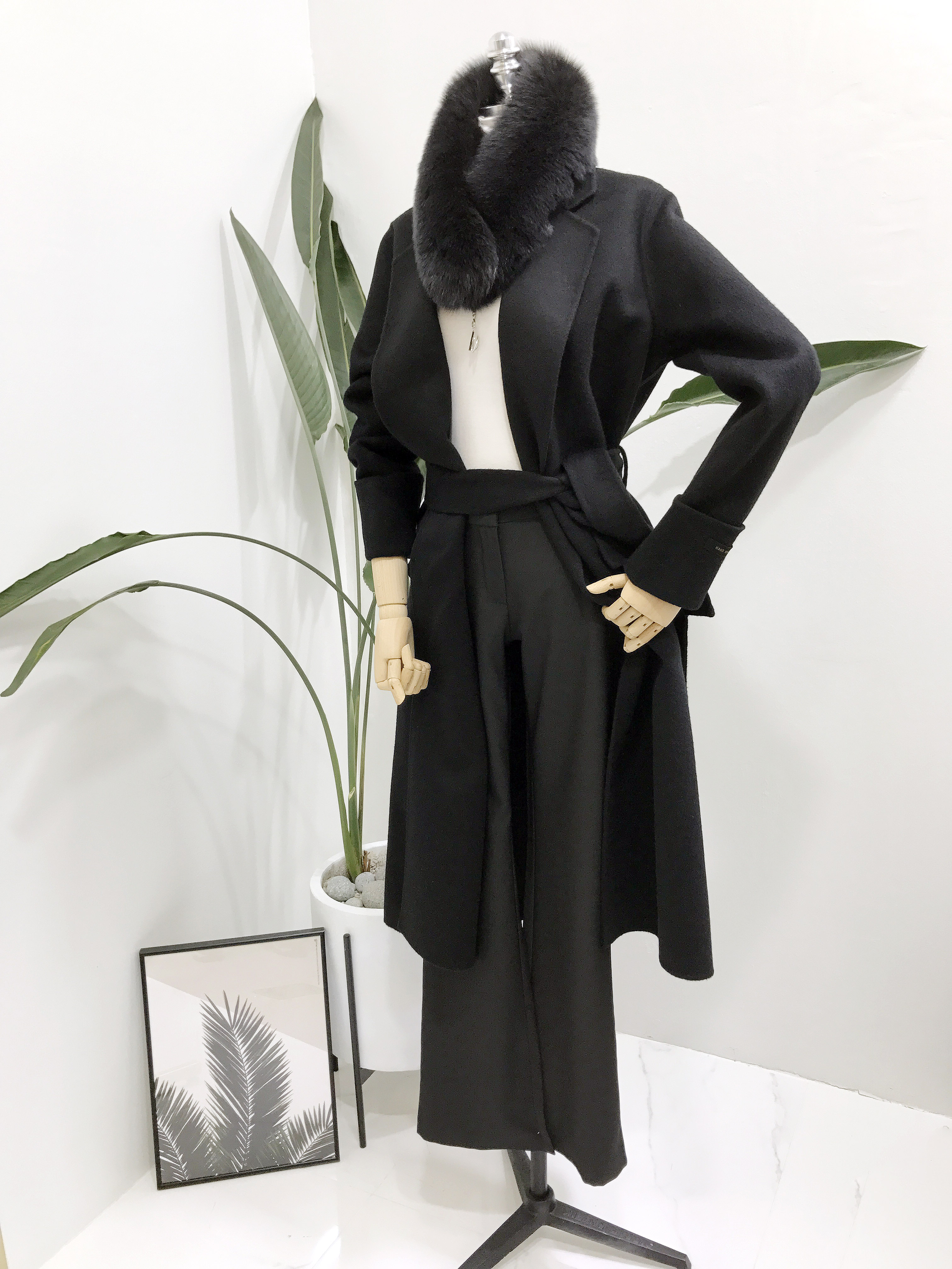 Free Shipping Premium Saga Fox Real Puff Muffler U