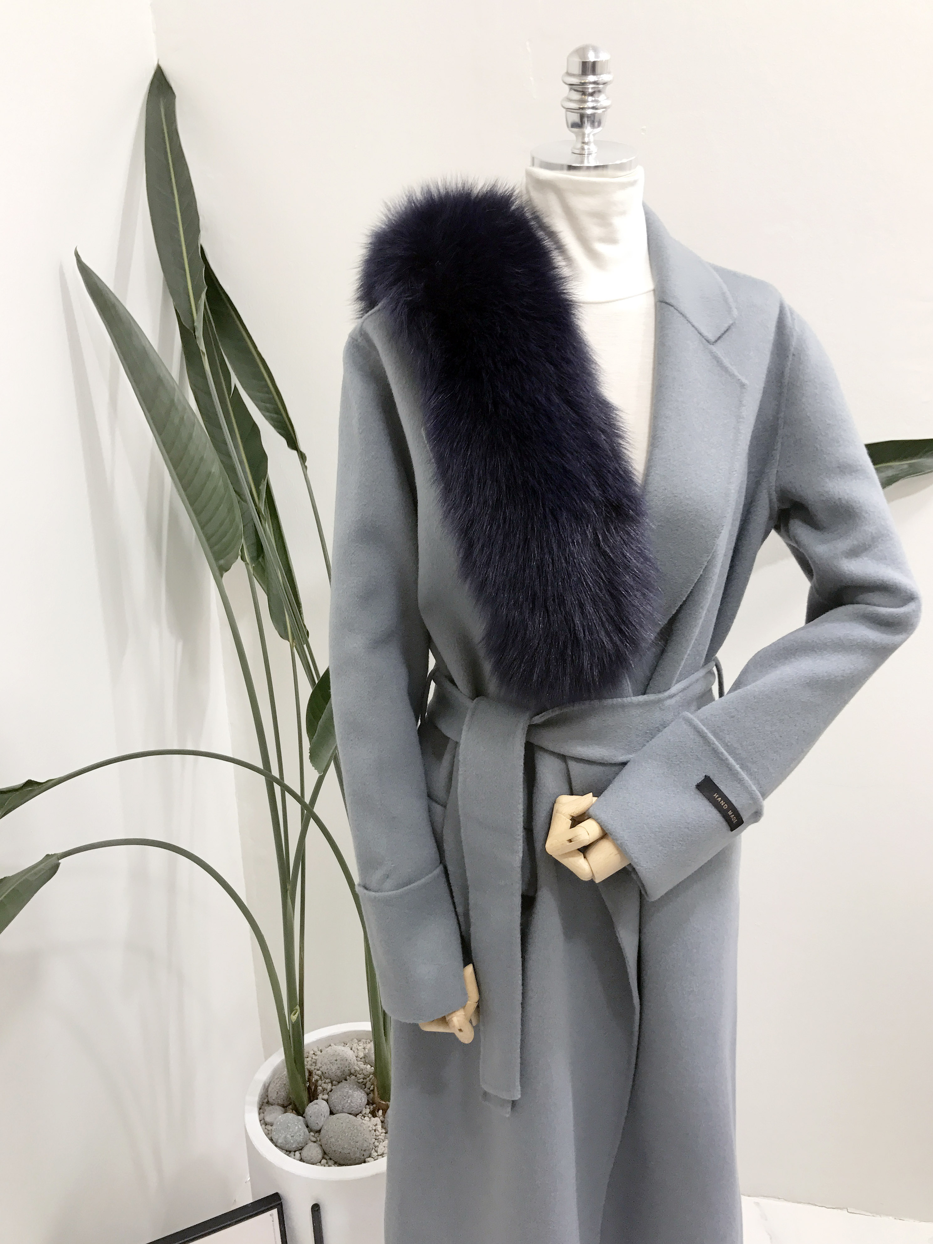 Free Shipping Premium Saga Fox Real Puff Muffler U