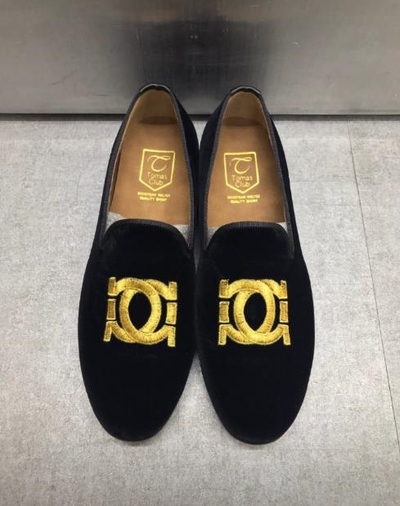 Embroidered velvet shoes Luxurious, luxurious, sty