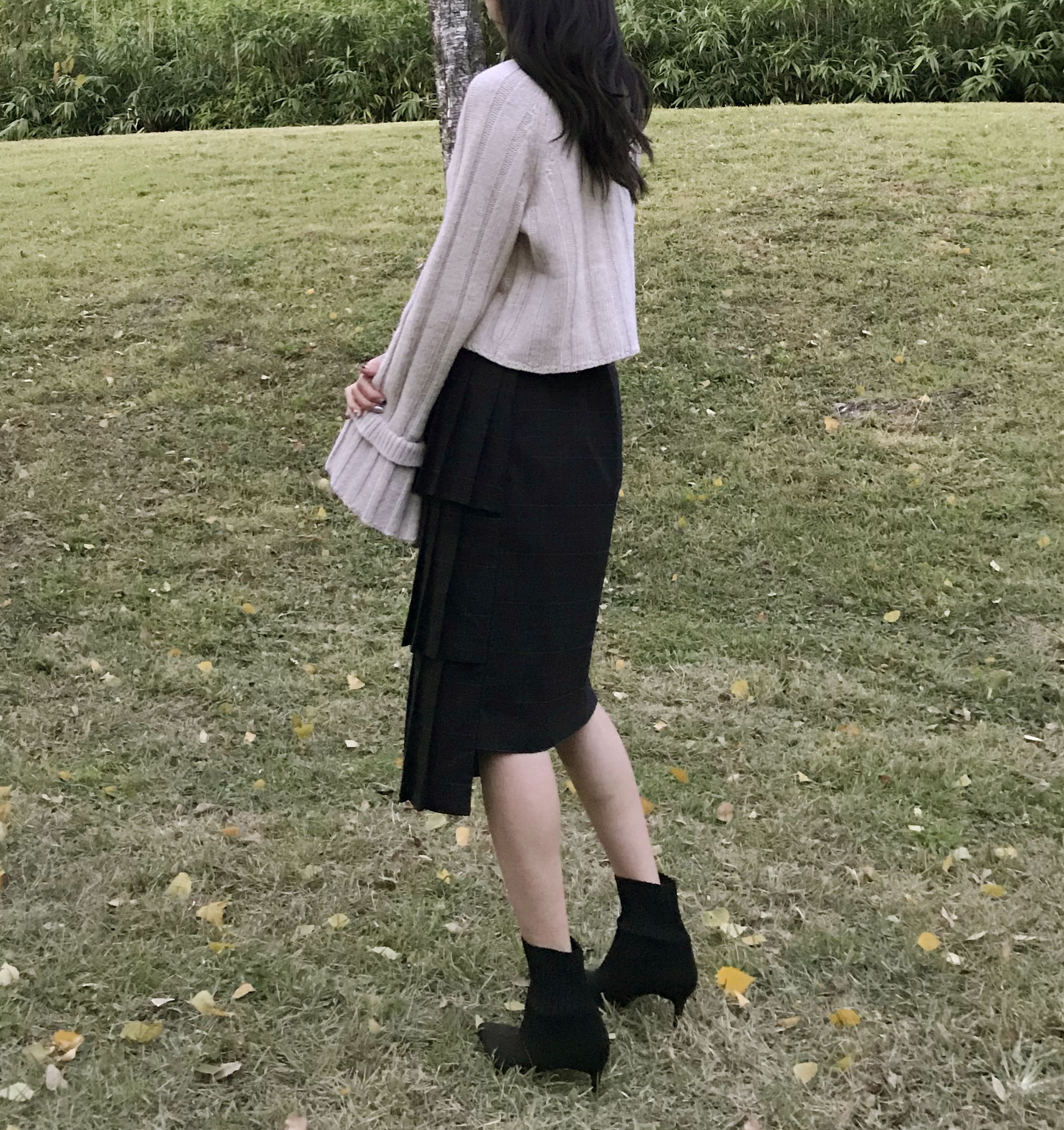 Instant mood check Kankan Long skirt Navy wrinkle 