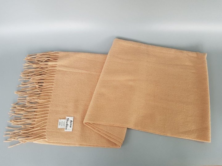 Akane Canada Scarf 100% Virgin Wool