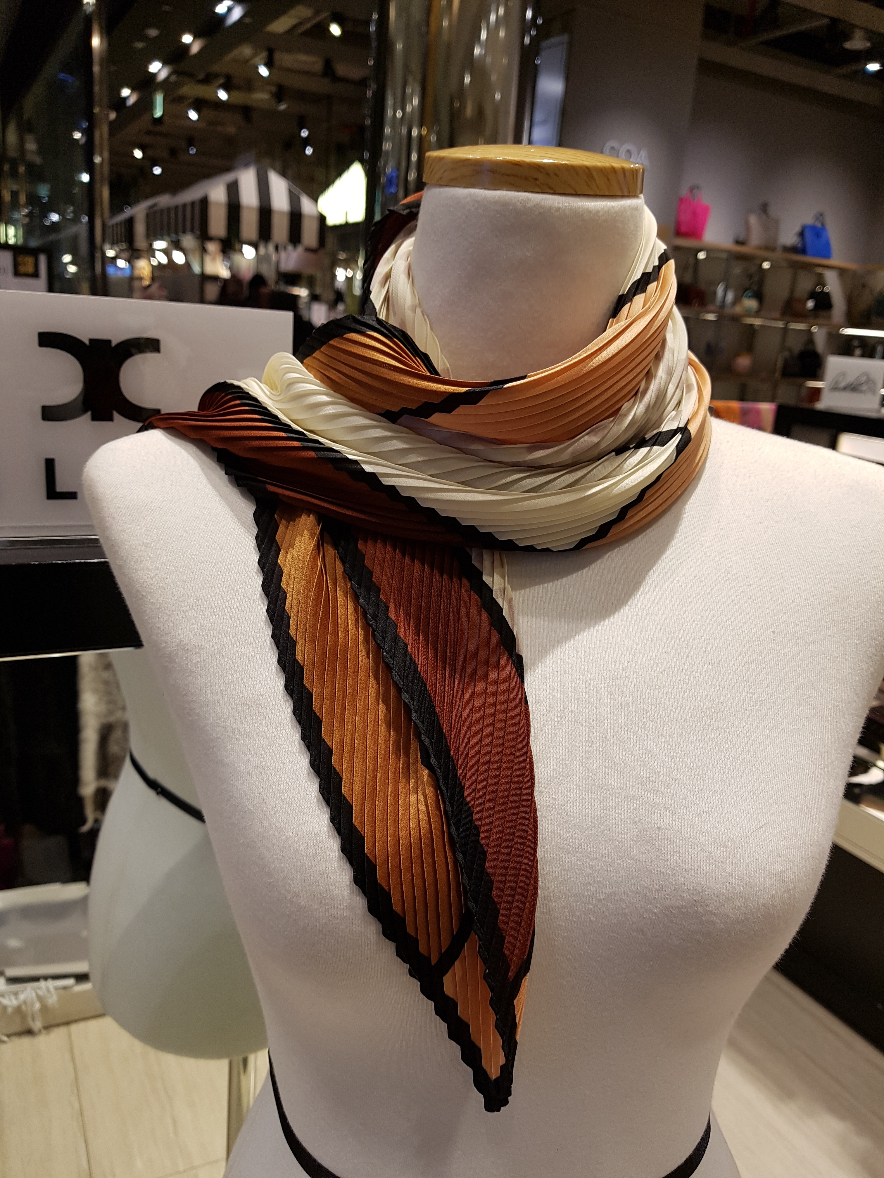 Aladdin Shirt wrinkle scarf ALSA 7114