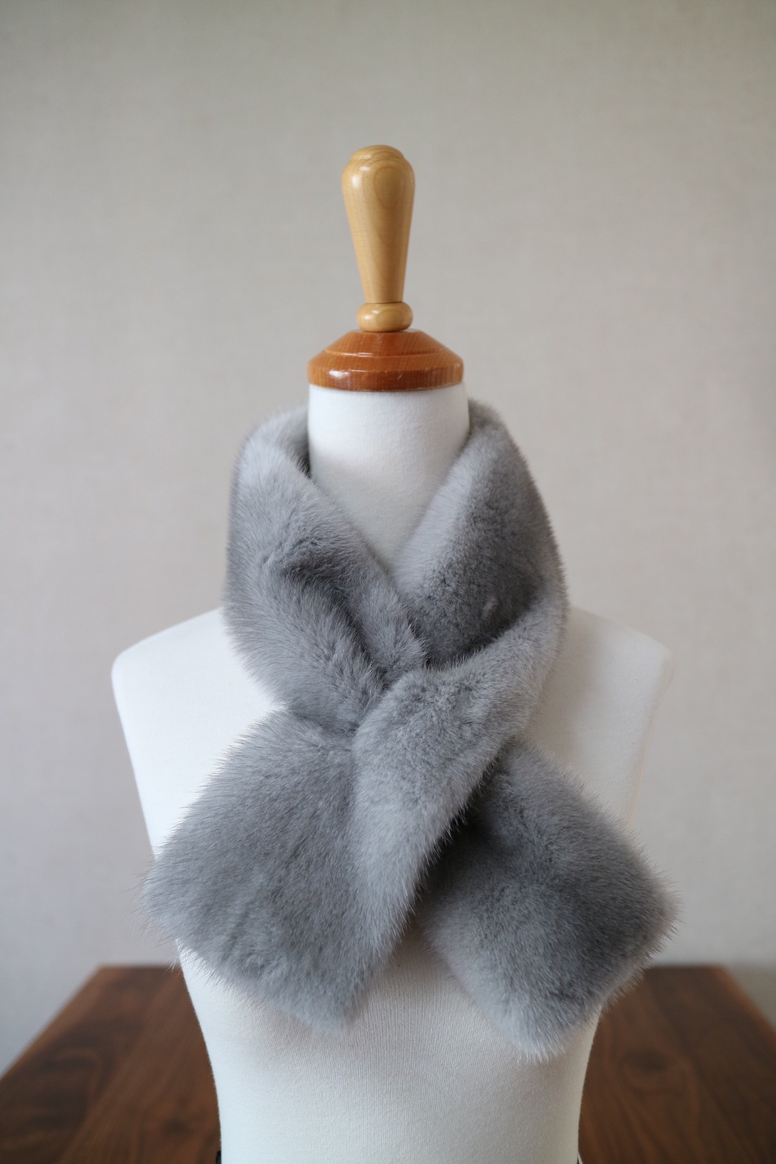 Full-face double-sided cross Sapphire mink muffler