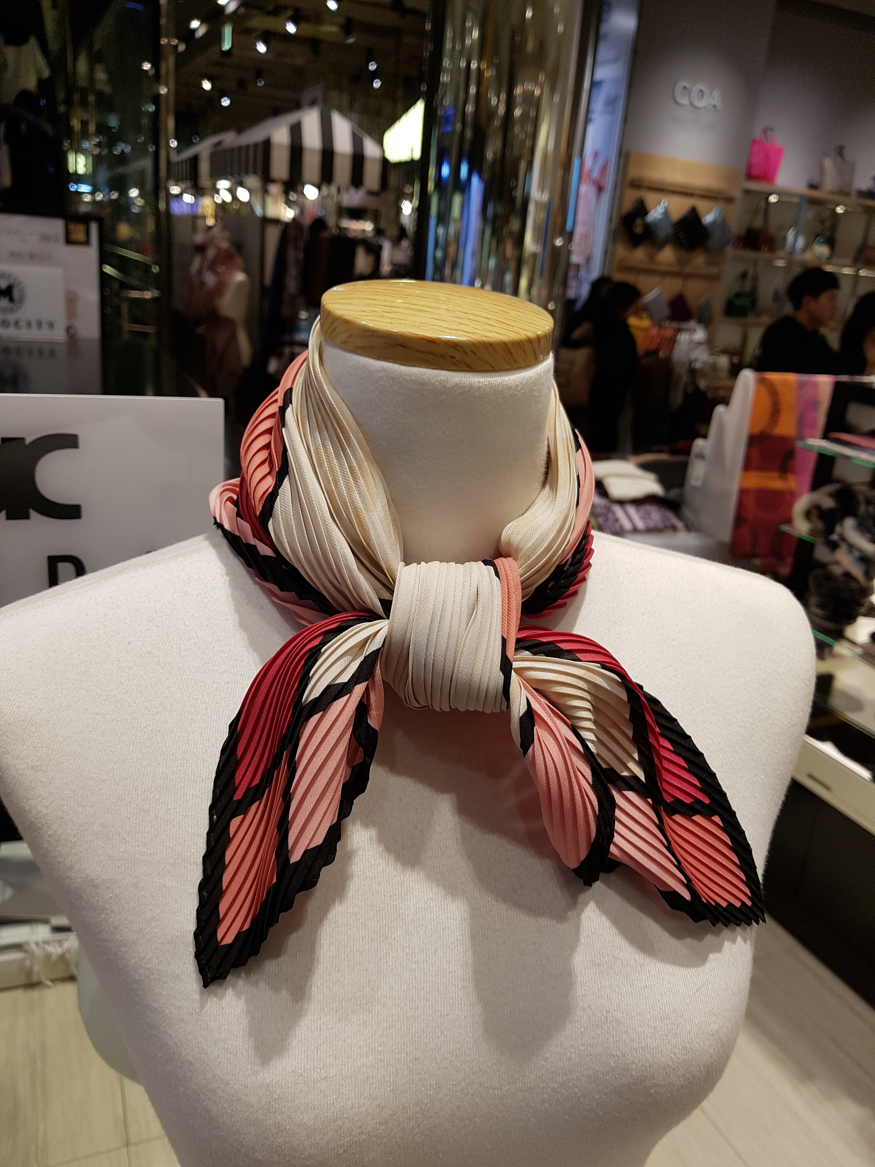 Aladdin Shirt wrinkle scarf ALSA 7114