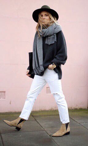 Akane Canada Scarf 100% Virgin Wool