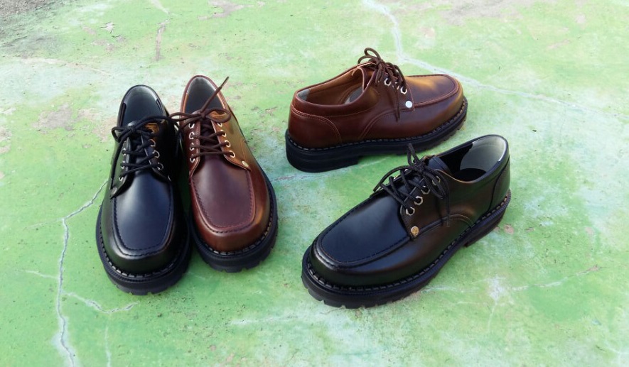 Each one has a popular two-color 4CM luxury shoes 