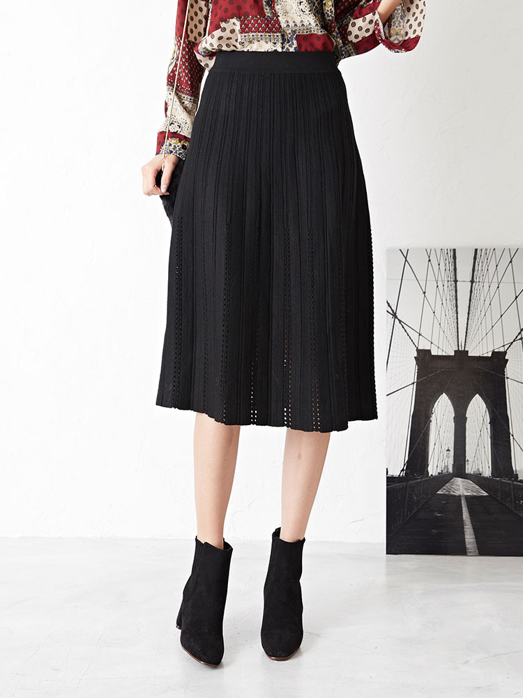 Punching Flare Knit Long Skirt Feminine Date Coord
