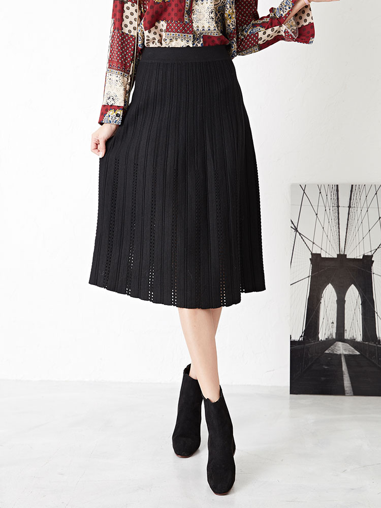 Punching Flare Knit Long Skirt Feminine Date Coord