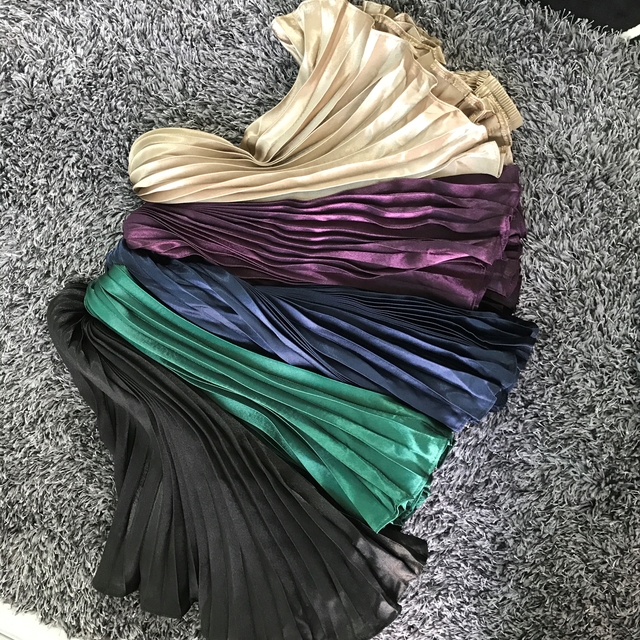 Gloss satin pleated long skirt 6colors Green skirt