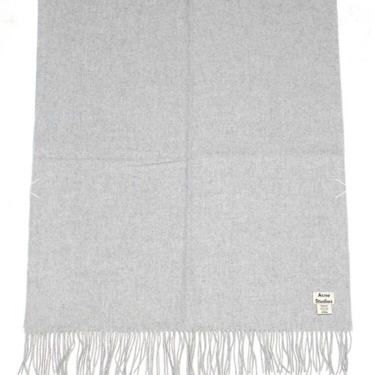 Akne muffler 5color Vivid color Unusual luxury loo