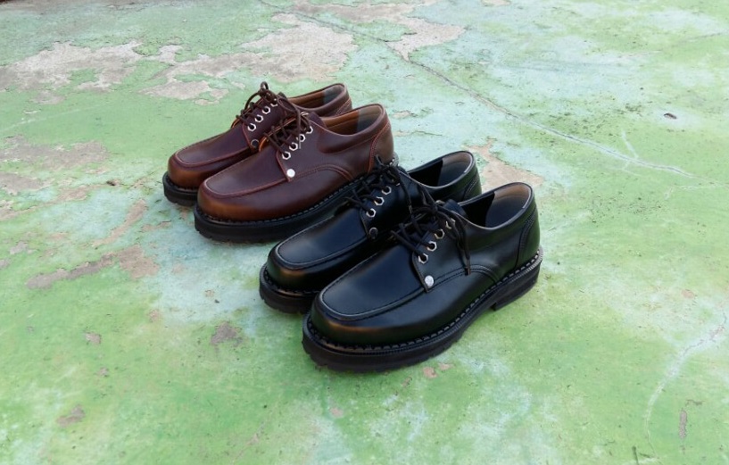 Each one has a popular two-color 4CM luxury shoes 